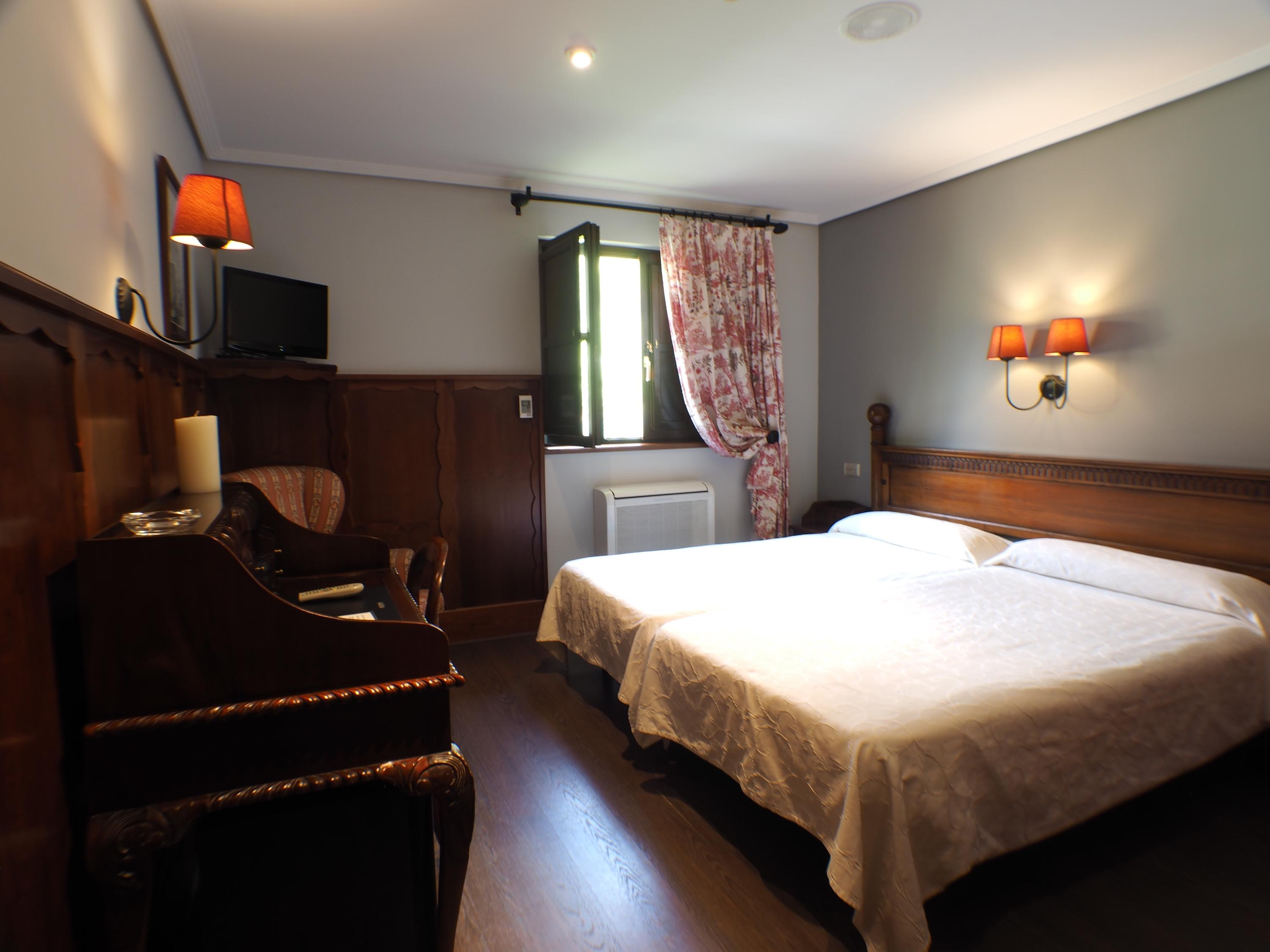 Hotel Comillas Kültér fotó