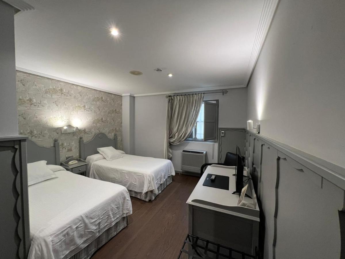 Hotel Comillas Kültér fotó